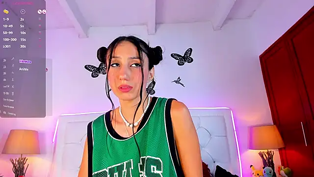 LyaEvanss online show from 12/05/24, 05:59