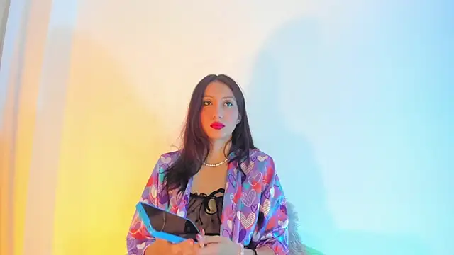 Snapshot of LyaEvanss chatting on 09/16/25, 02:12 LyaEvanss online show from 09/16/25, 02:12