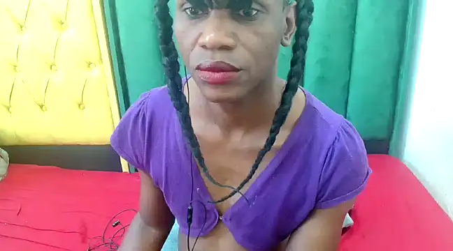 Snapshot of ANALLLxxxxxQUEEEEN28 chatting on 01/24/25, 05:31 ANALLLxxxxxQUEEEEN28 online show from 01/24/25, 05:31