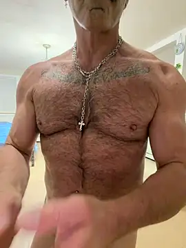 DaddySnowXX online show from 05/13/26, 02:53