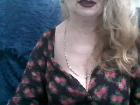 CarlyTreat online show from 12/12/24, 05:15