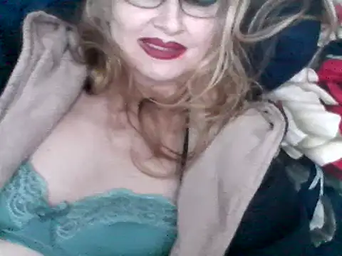 CarlyTreat online show from 02/14/25, 08:05