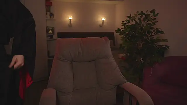 Naughty mooncake online show from 11/01/25, 03:03