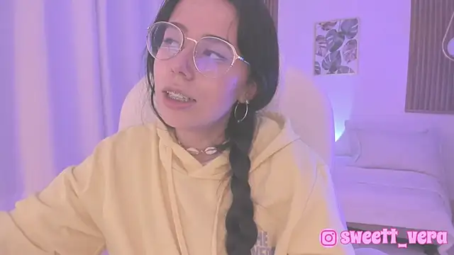 sweet vera online show from 12/28/24, 06:40