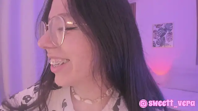 sweet vera online show from 02/13/25, 01:15