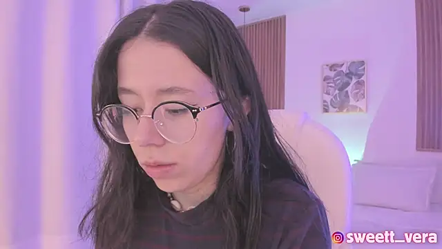 sweet vera online show from 02/28/25, 12:31