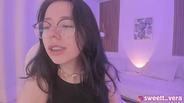 sweet vera online show from 03/15/25, 01:07