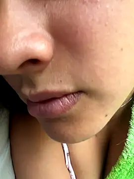 Shanonsex2 online show from 10/17/25, 08:33