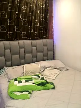 Shanonsex2 online show from 12/03/25, 12:40