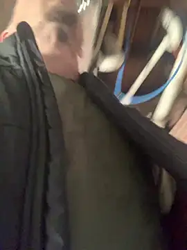 trash4cash online show from 12/19/24, 04:02