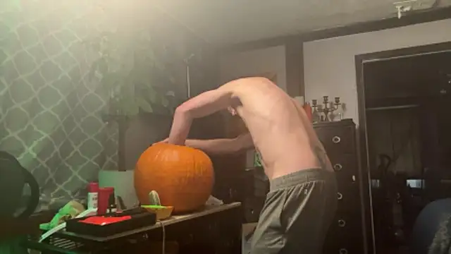 trash4cash online show from 10/26/25, 10:04