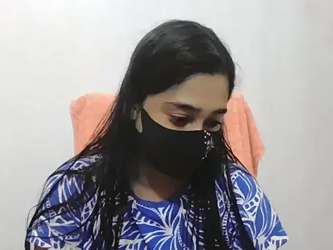 Snapshot of Chitrani- chatting on 02/03/26, 10:31 Chitrani- online show from 02/03/26, 10:31