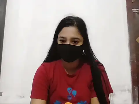 Snapshot of Chitrani- chatting on 06/30/26, 06:03 Chitrani- online show from 06/30/26, 06:03