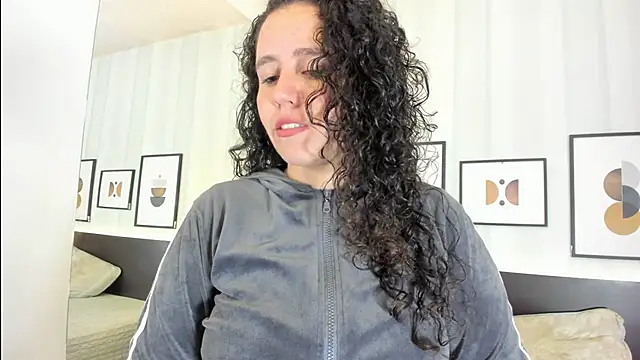 Valeria  soler online show from 01/30/25, 12:27