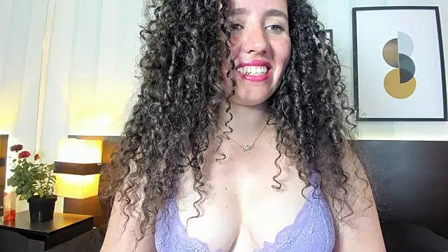 Valeria  soler online show from 02/11/25, 04:02
