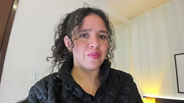 Valeria  soler online show from 03/02/25, 01:16