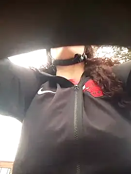 Valeria  soler online show from 09/15/25, 04:29