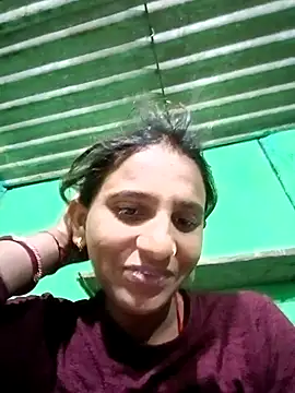 Snapshot of Baby__Shreya chatting on 11/16/25, 10:15 Baby Shreya online show from 11/16/25, 10:15