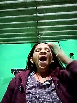 Snapshot of Baby__Shreya chatting on 12/01/25, 09:53 Baby Shreya online show from 12/01/25, 09:53