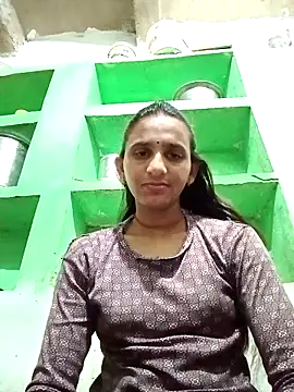Baby  Shreya online show from 04/15/26, 09:04