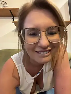 Vanilladreams online show from 06/14/26, 06:54