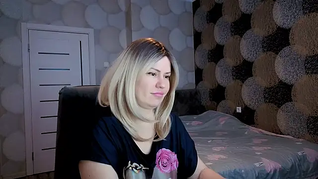 natusik online show from 12/12/24, 04:59