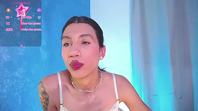 sofiaa grey  online show from 12/22/24, 04:17