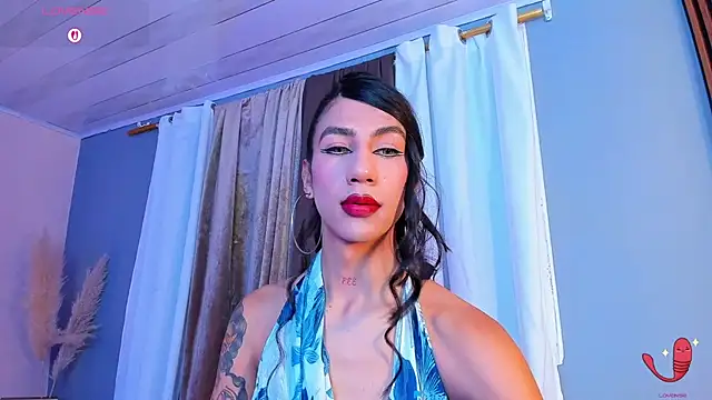 sofiaa grey  online show from 10/21/25, 01:12