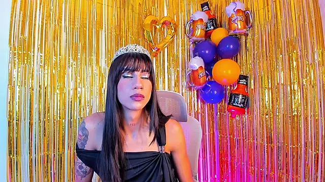 sofiaa grey  online show from 07/22/26, 02:20