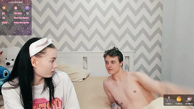 Snapshot of shaameless chatting on 12/11/24, 06:52 shaameless online show from 12/11/24, 06:52