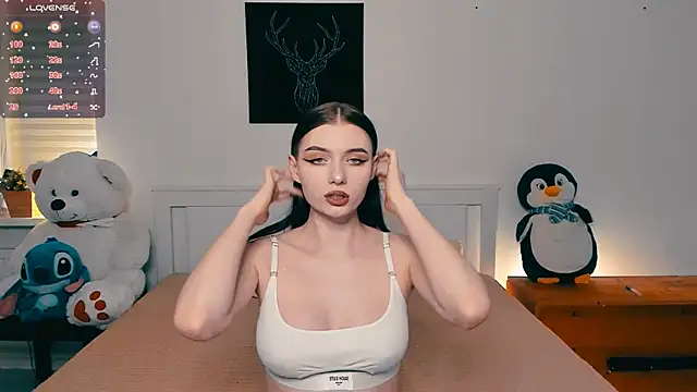 Snapshot of shaameless chatting on 03/15/25, 05:48 shaameless online show from 03/15/25, 05:48