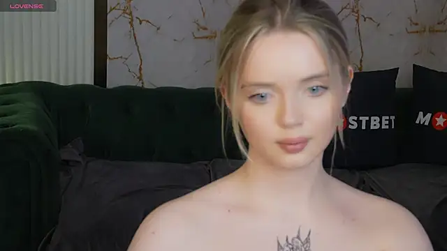 Cassy-Celestial  online show from 12/19/24, 12:13