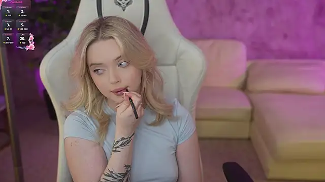 Cassy-Celestial  online show from 01/31/25, 03:41