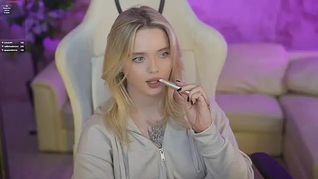 Cassy-Celestial  online show from 02/28/25, 06:32