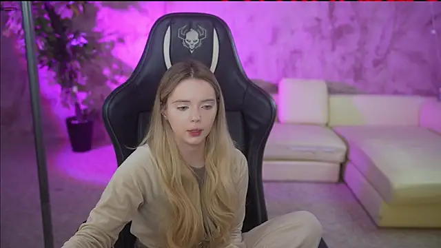 Cassy-Celestial  online show from 11/24/25, 06:02