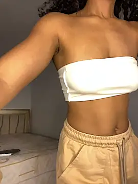 nicoleebony1 online show from 11/16/25, 04:56