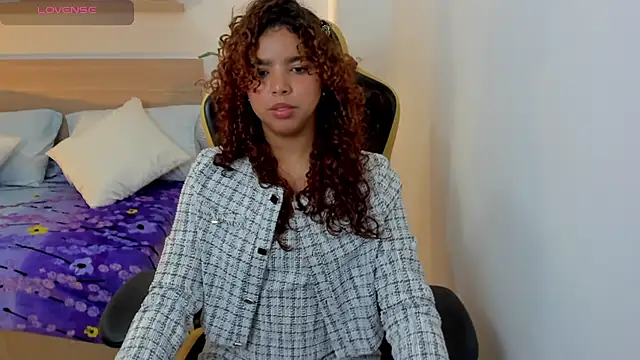 Snapshot of aurora_rodriguez chatting on 02/18/25, 03:21 aurora rodriguez online show from 02/18/25, 03:21