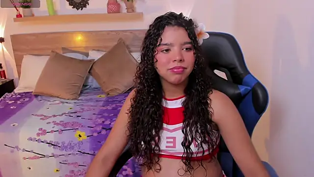 aurora rodriguez online show from 10/22/25, 12:49