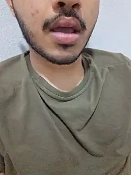 alesssterling online show from 04/19/26, 03:28