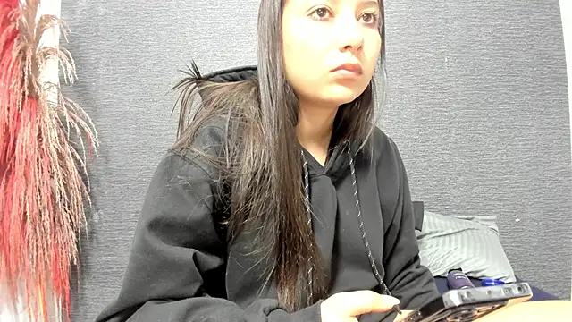 cami-01 online show from 02/27/25, 11:48