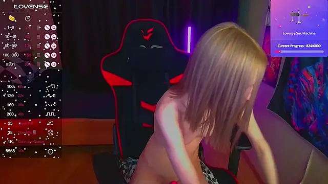 Snapshot of Anita_Sparkle chatting on 12/16/24, 10:45 Anita Sparkle online show from 12/16/24, 10:45