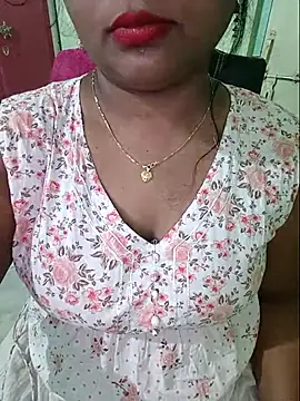 Snapshot of NEHA-DESHI chatting on 10/03/25, 09:06 NEHA-DESHI online show from 10/03/25, 09:06