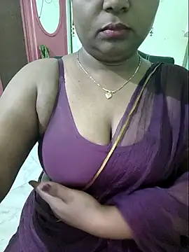 Snapshot of NEHA-DESHI chatting on 10/06/25, 04:10 NEHA-DESHI online show from 10/06/25, 04:10