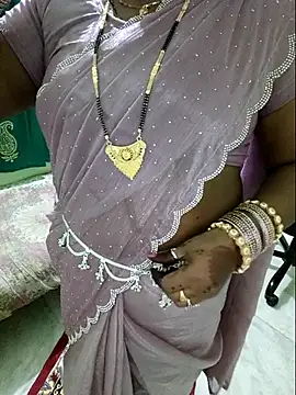 Snapshot of NEHA-DESHI chatting on 10/10/25, 06:40 NEHA-DESHI online show from 10/10/25, 06:40