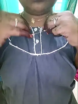 Snapshot of NEHA-DESHI chatting on 10/12/25, 10:03 NEHA-DESHI online show from 10/12/25, 10:03