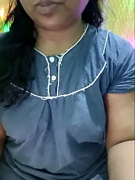 Snapshot of NEHA-DESHI chatting on 10/26/25, 02:12 NEHA-DESHI online show from 10/26/25, 02:12