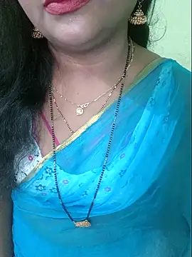 Snapshot of NEHA-DESHI chatting on 10/28/25, 07:27 NEHA-DESHI online show from 10/28/25, 07:27