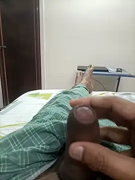 AUNTY1984 online show from 06/10/26, 06:12