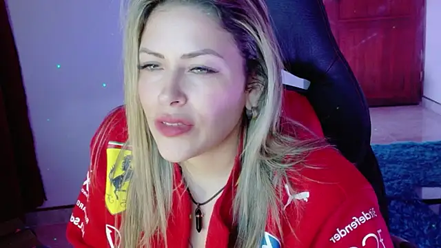 Natalia Montoya online show from 11/20/25, 02:23