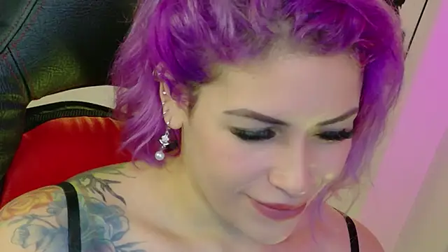 Natalia Montoya online show from 05/27/26, 01:57